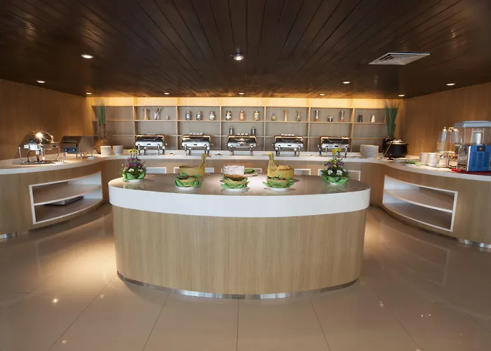 ビンタン ホテル 4*